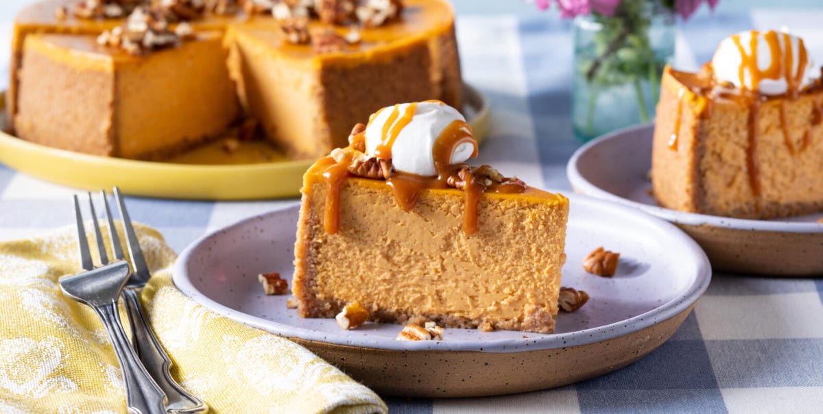 Creamy Pumpkin Cheesecake: Your Elegant Thanksgiving Upgrade